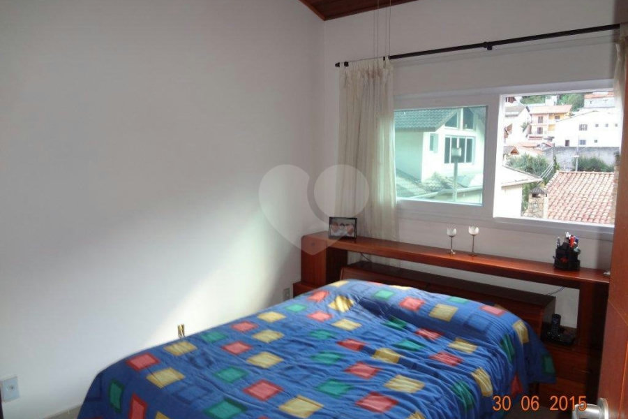 Casa Térrea à venda com 3 quartos, sendo 1 suíte, em Vila Irmãos Arnoni, São Paulo, SP