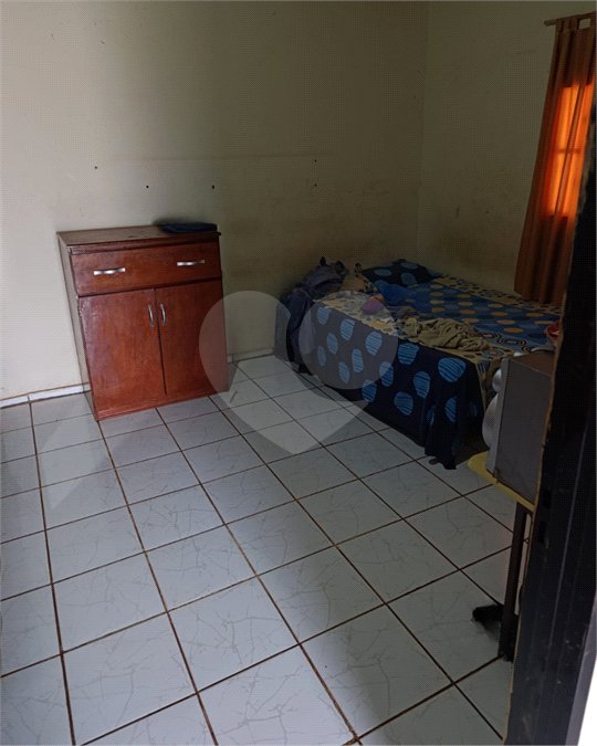 Casa à venda com 3 quartos em Vila Áurea, Ponta Porã, MS