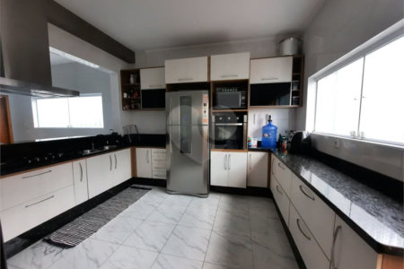 Sobrado à venda com 3 quartos, sendo 1 suíte, em Água Fria, São Paulo, SP