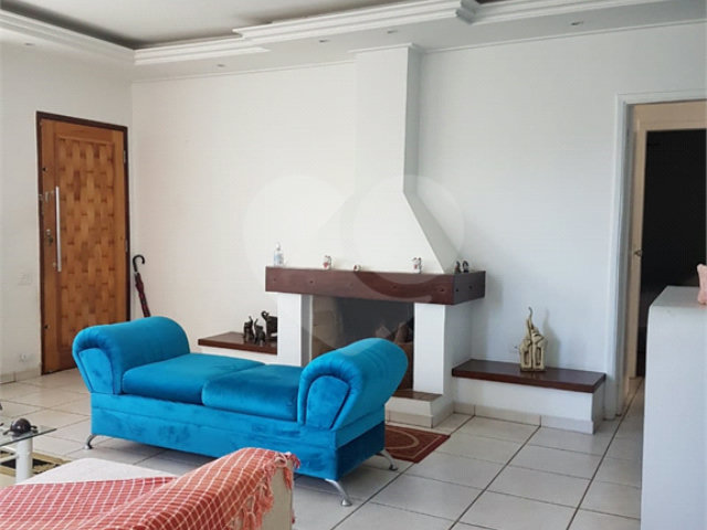 Casa à venda com 4 quartos, sendo 2 suítes,  no condomínio Ibiratiba, São Paulo - SP