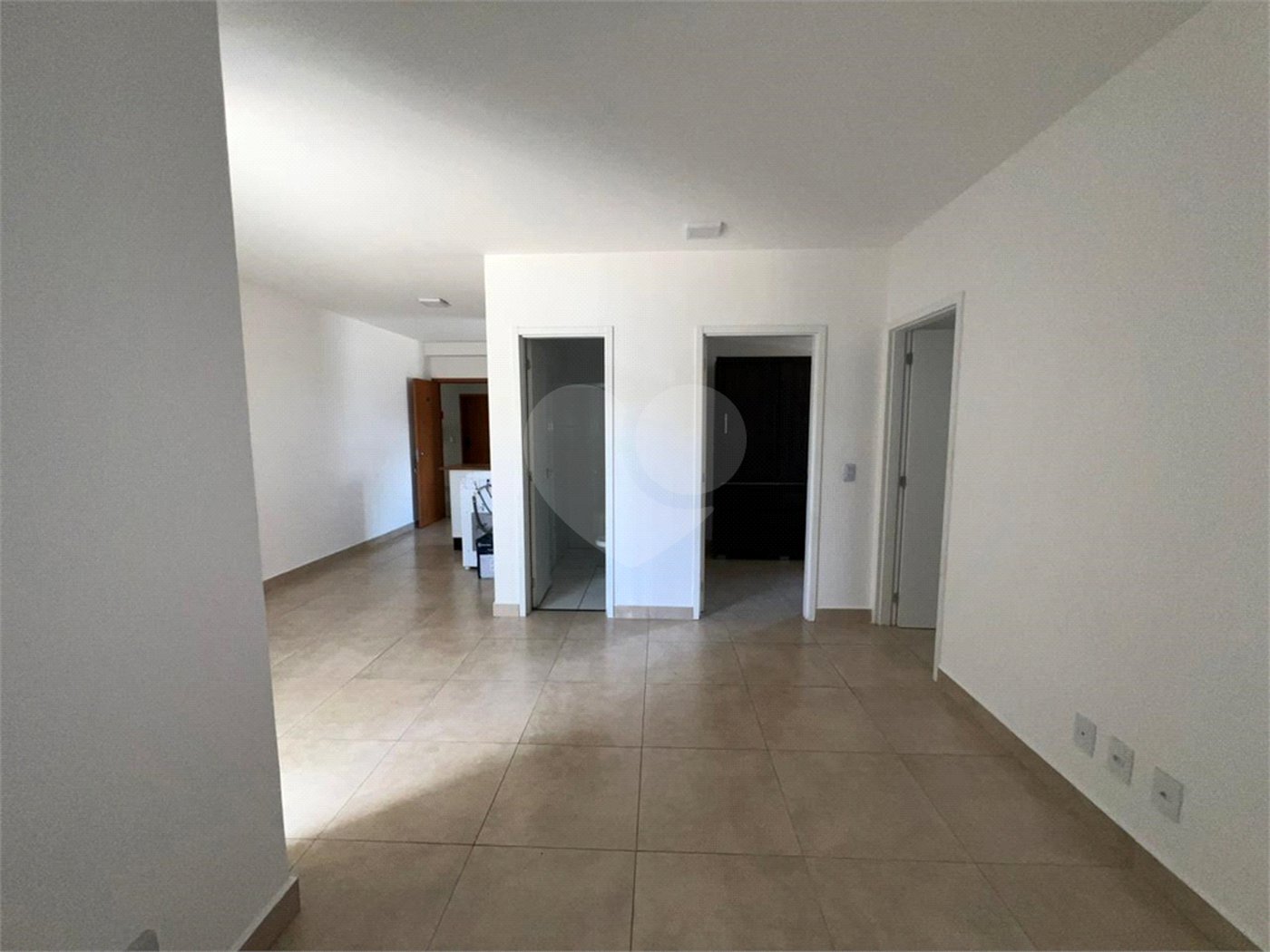 Apartamento à venda com 2 quartos, sendo 1 suíte, em Caguassu, Sorocaba, SP
