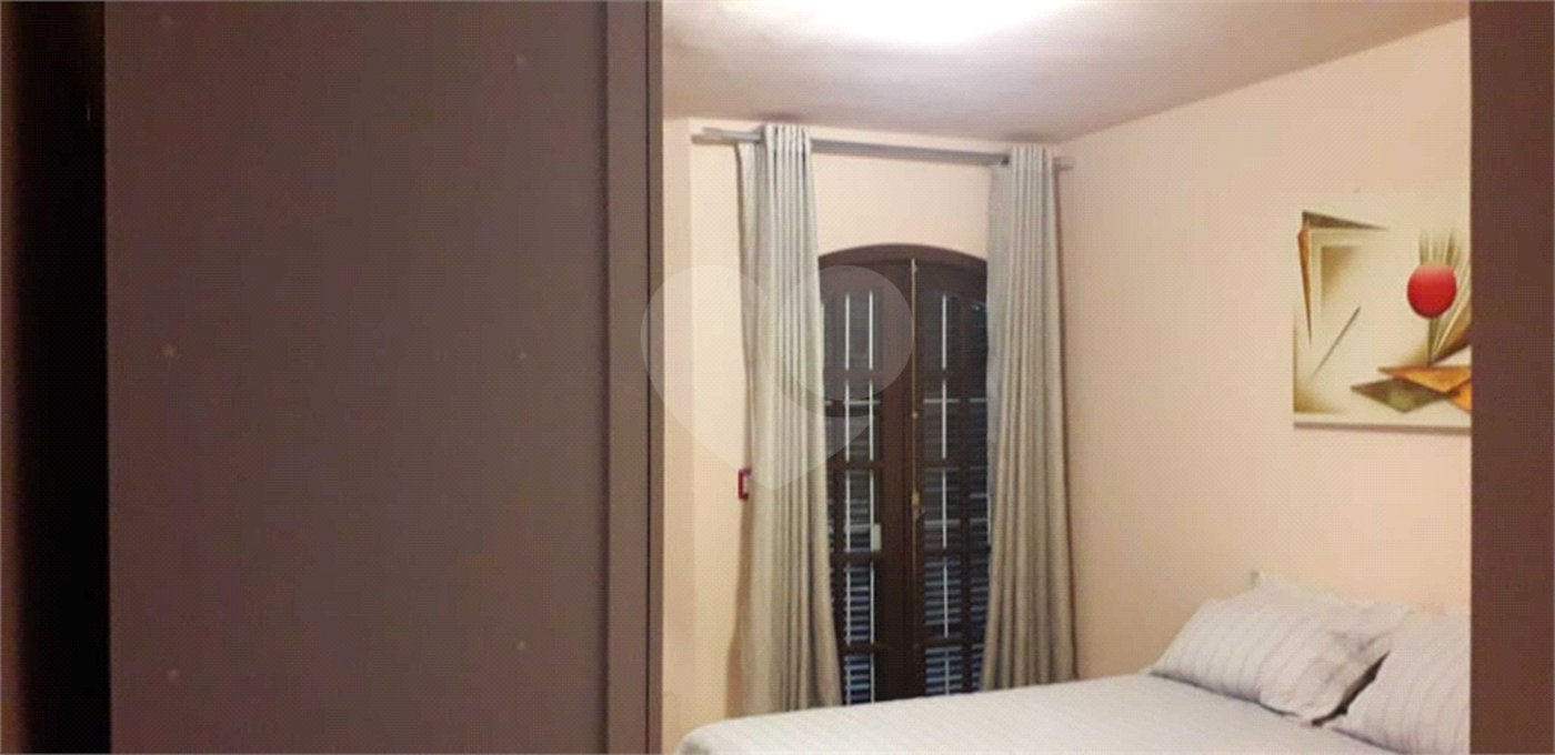 Casa à venda com 3 quartos, sendo 1 suíte, em Vila Gustavo, São Paulo, SP