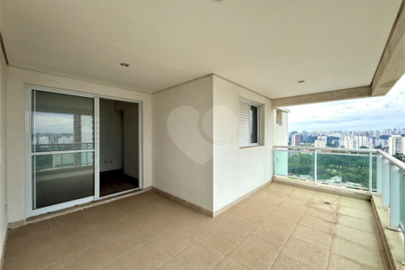 Apartamento à venda com 2 quartos, sendo 1 suíte, em Alto da Boa Vista, São Paulo, SP