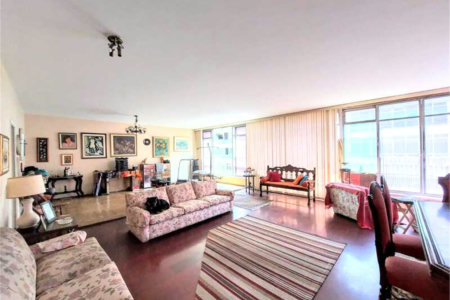 Apartamento à venda com 3 quartos, sendo 1 suíte,  em Copacabana, Rio de Janeiro, RJ