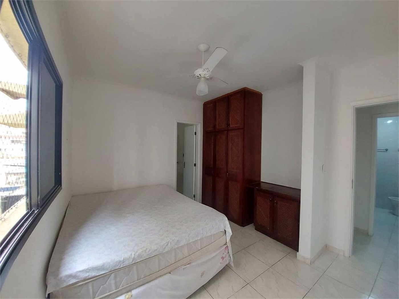 Apartamento à venda, 96 m² por R$ 300.000,00 - Jardim Enseada - Guarujá/SP