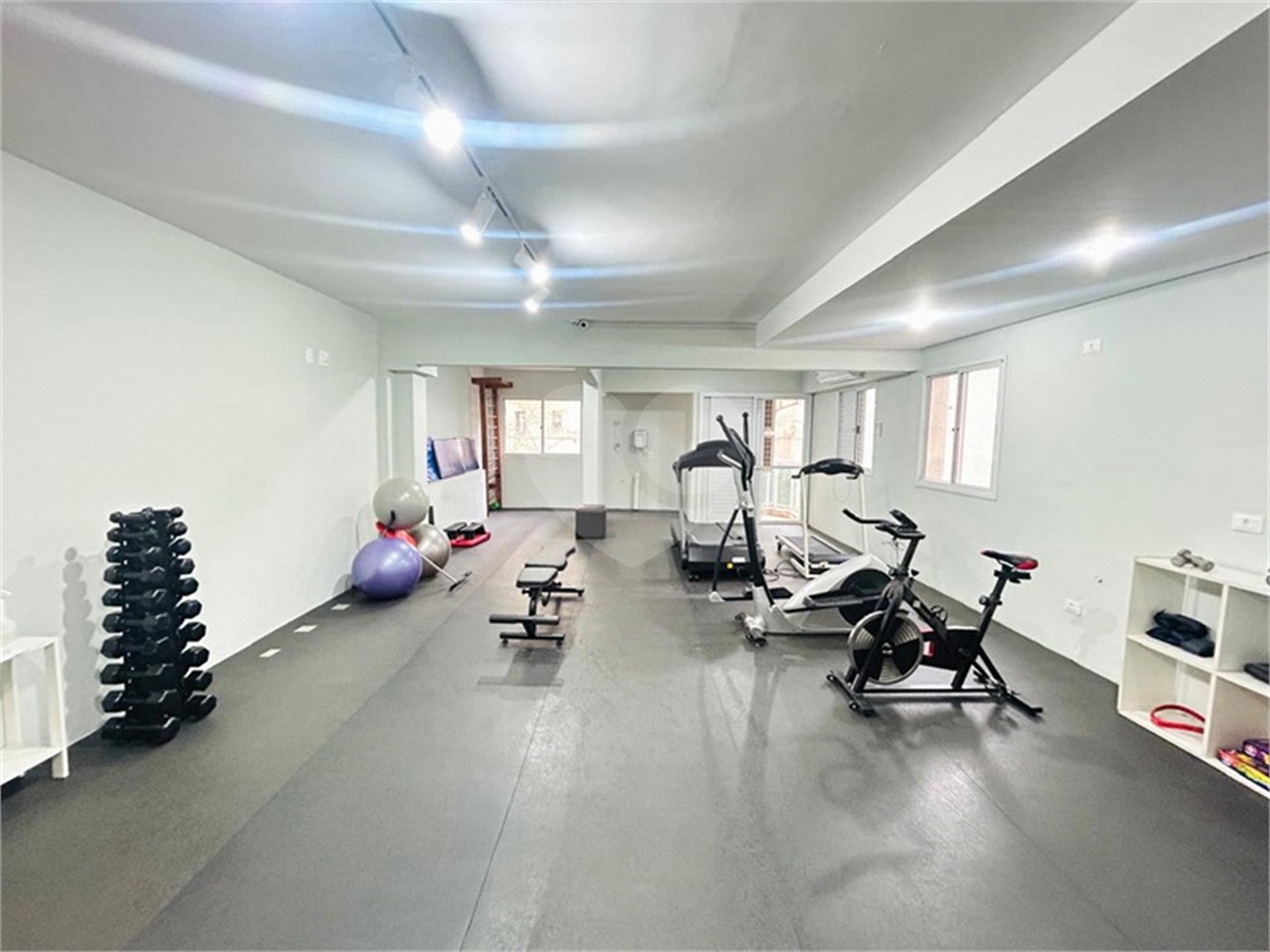 Apartamento à venda com 2 quartos, sendo 1 suíte, em Santa Cecília, São Paulo, SP