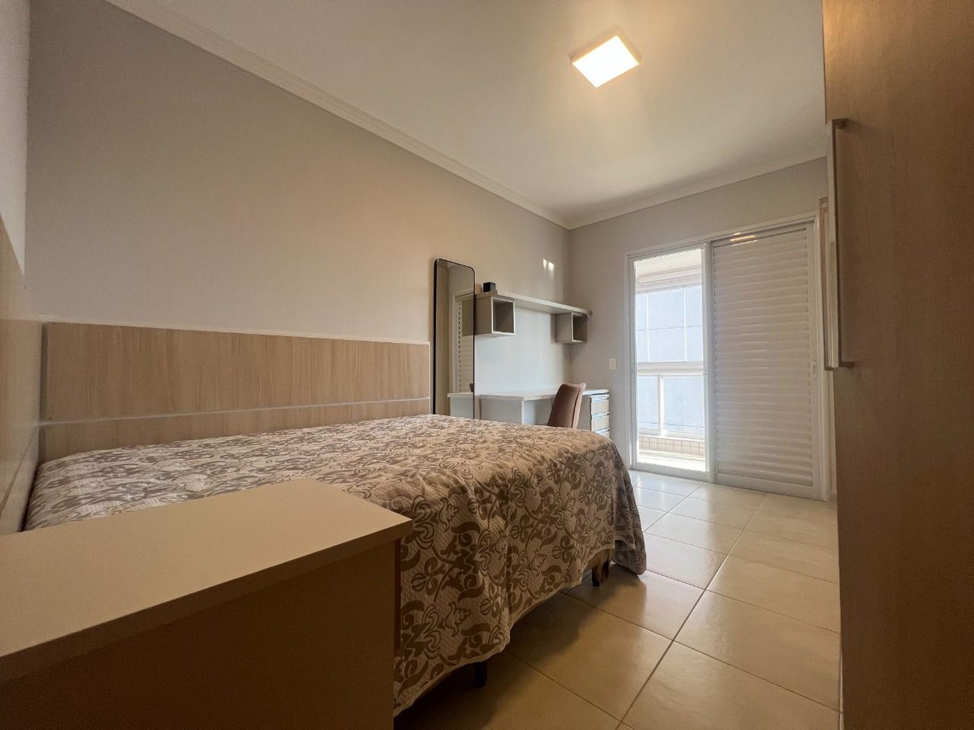 Apartamento com 2 dormitórios à venda, 94 m² por R$ 1.580.000,00 - Gonzaga - Santos/SP