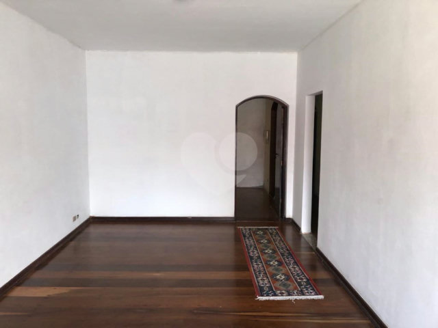 Casa à venda com 5 quartos, sendo 1 suíte,  em Serra da Cantareira, Mairiporã, SP