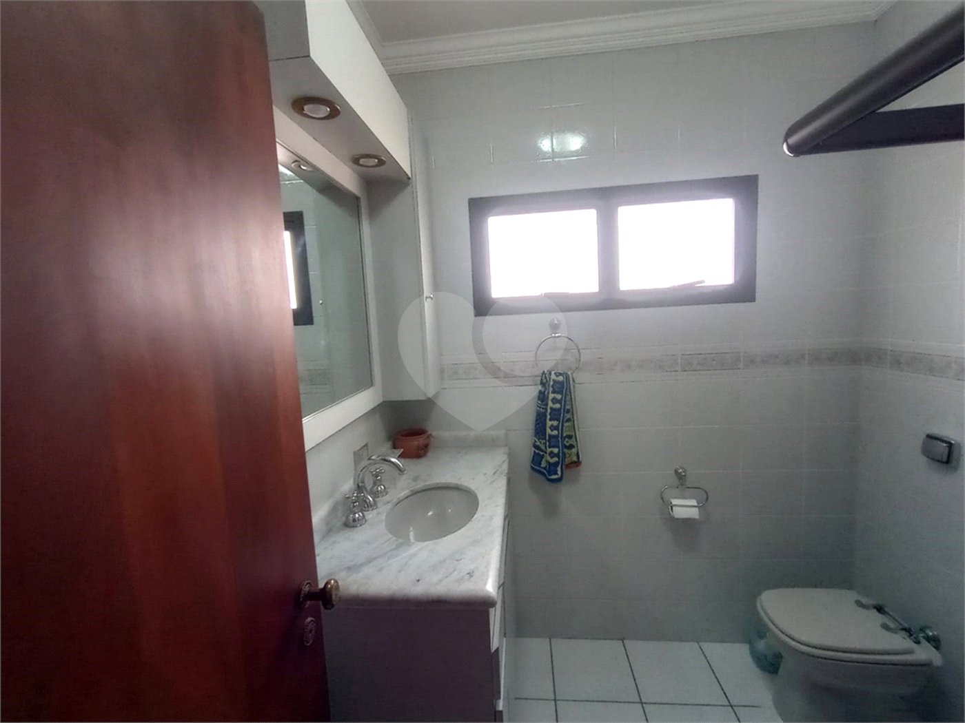 Sobrado à venda com 4 quartos, sendo 1 suíte, em Vila Macedópolis, São Paulo, SP