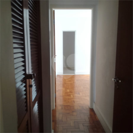 Casa à venda com 3 quartos, sendo 1 suíte, no Centro, Mogi das Cruzes, SP