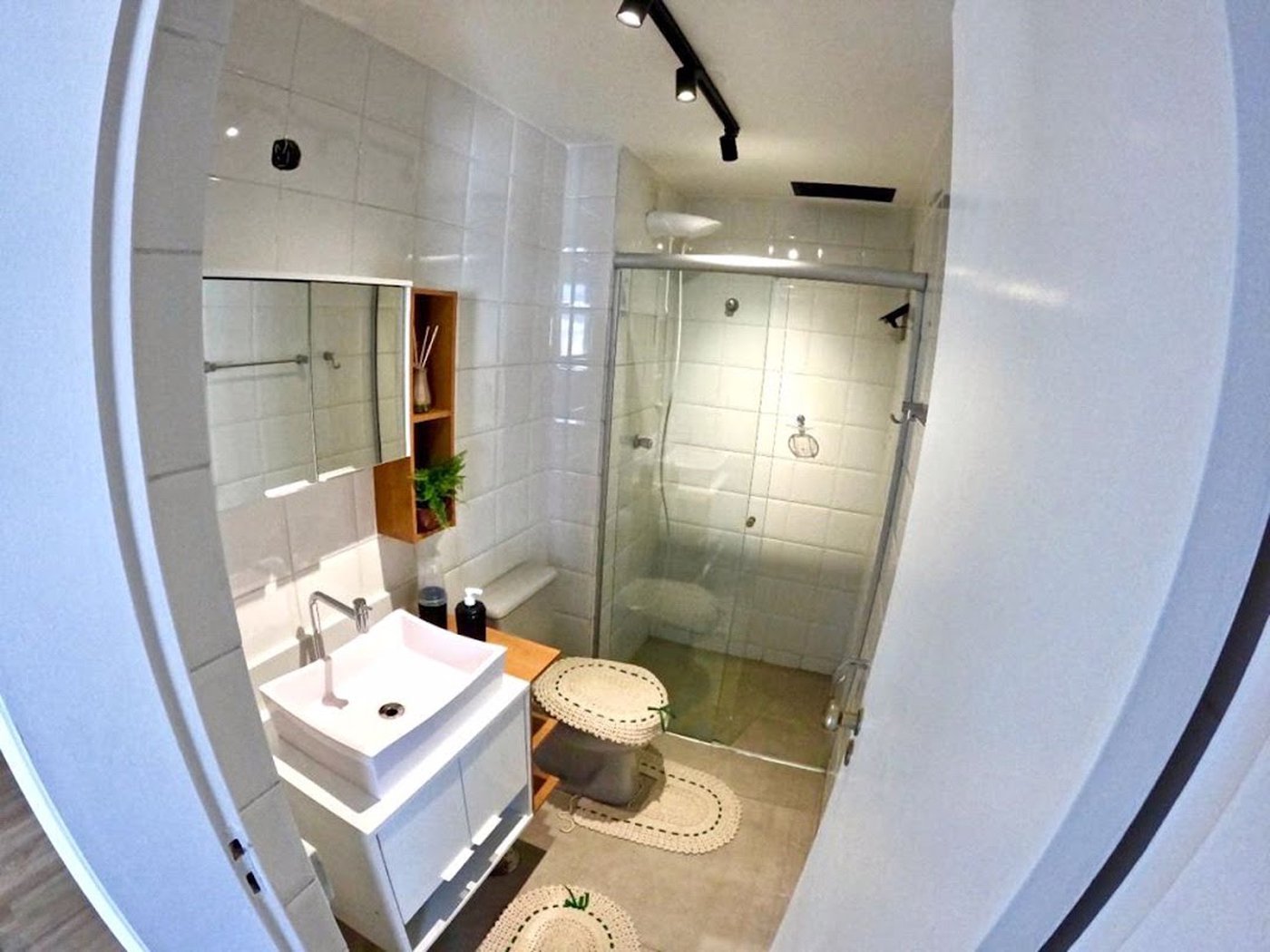 Apartamento com 2 dormitórios à venda, 78 m² por R$ 420.000,00 - Vila Júlia - Guarujá/SP