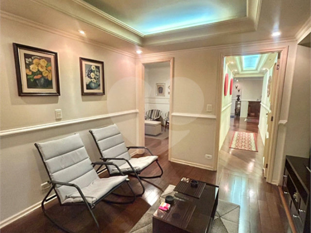 Apartamento à venda com 3 suítes em Santana, São Paulo, SP