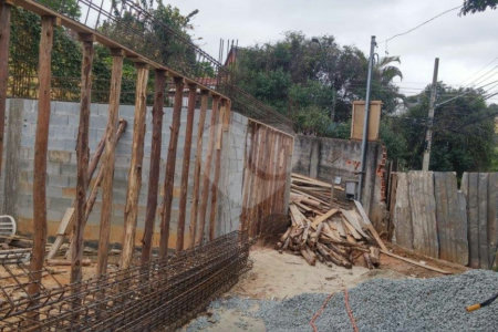 Sobrado à venda com 3 quartos, sendo 1 suíte, em Jardim Franca, São Paulo, SP
