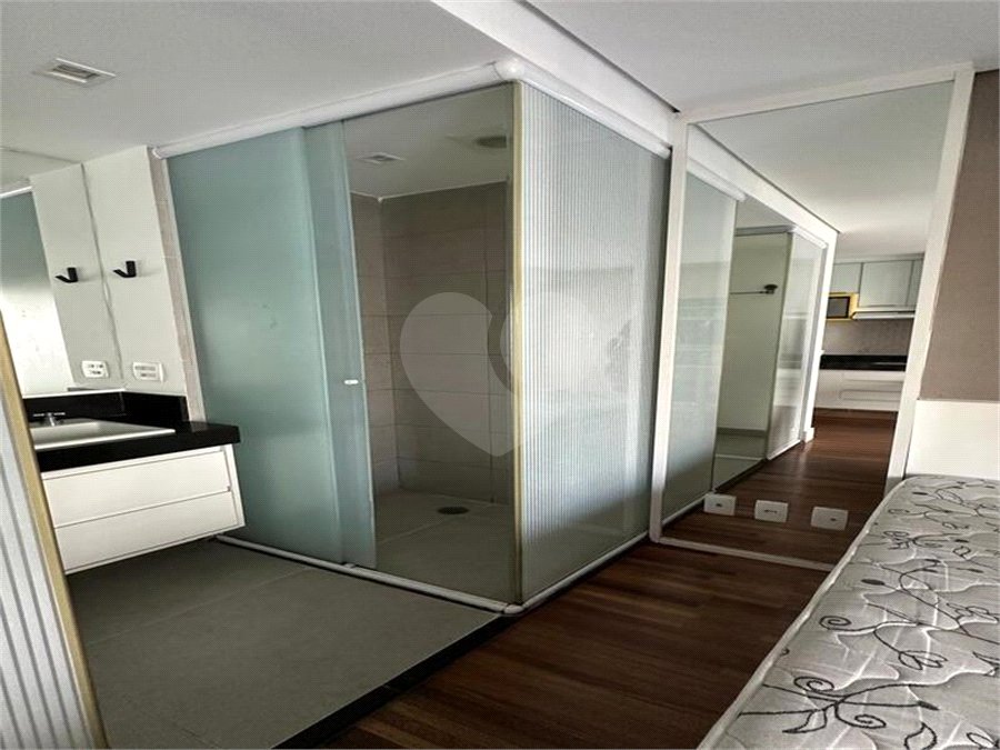 Apartamento à venda ou para alugar com 1 quarto em Vila Olímpia, São Paulo, SP