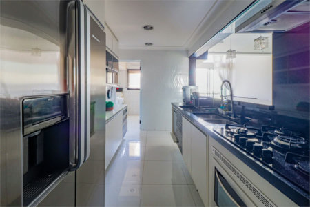 Apartamento à venda com 3 quartos, sendo 2 suítes, em Cidade Monções, São Paulo, SP