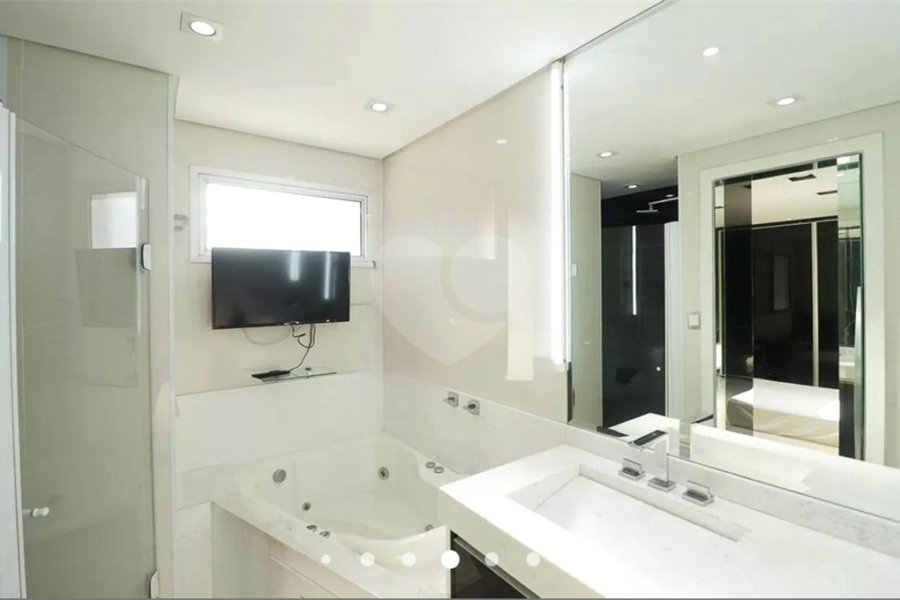 Apartamento à venda com 3 quartos, sendo 1 suíte, em Santana, São Paulo, SP