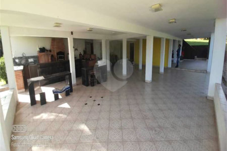 Casa à venda com 4 suítes no condomínio Residencial Vale das Laranjeiras, Indaiatuba - SP