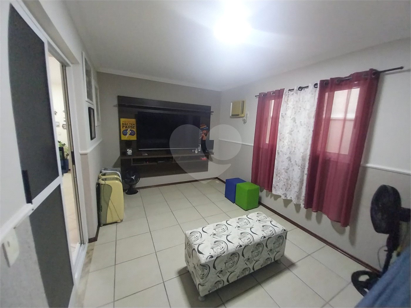 Casa Térrea Disponível para Locação e Venda no Condomínio Vilaggio Capriccio