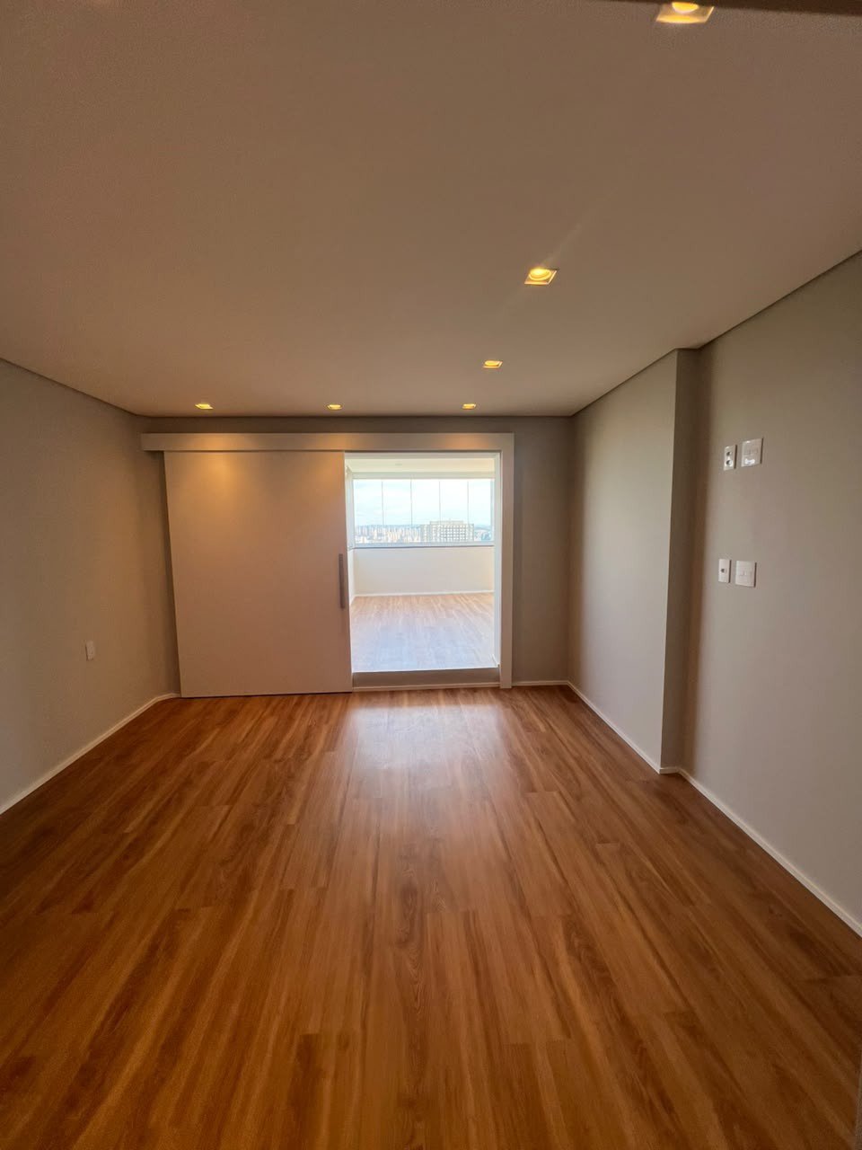 Cobertura à venda com 4 quartos, sendo 1 suíte, em Paraisópolis, São Paulo - SP
