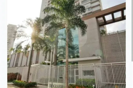 Condomínio Biografia Apartamento com 69m2 com 2 dormitórios e 1 vaga.Aceita Permuta