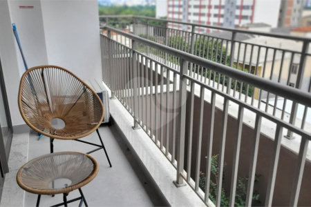 Studio sofisticado, totalmente mobiliado e pronto para morar