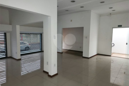 Salão para alugar no Centro, Araraquara, SP