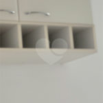 Indaiatuba - Venda - Apartamento no Condomínio Portal das Flores com 64 m², 3 dorms, sendo 2 com armários planejados, , WC social, cozinha planejada e totalmente integrada com a lavanderia, varanda, , 02 vagas de garagem. Excelente localização, a poucos metros do Shopping Polo, mercados, padaria,