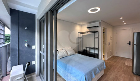 Apartamento à venda ou para alugar com 1 suíte em Campo Belo, São Paulo, SP
