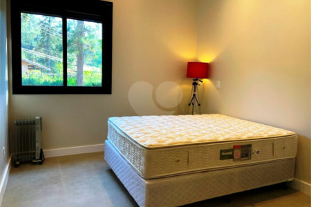 Casa à venda ou para alugar com 3 suítes em Tanque, Atibaia, SP