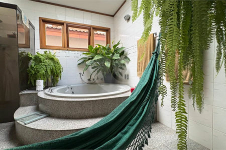 Casa à venda com 5 quartos, sendo 2 suítes,  no condomínio Village D'avignon, Sorocaba - SP