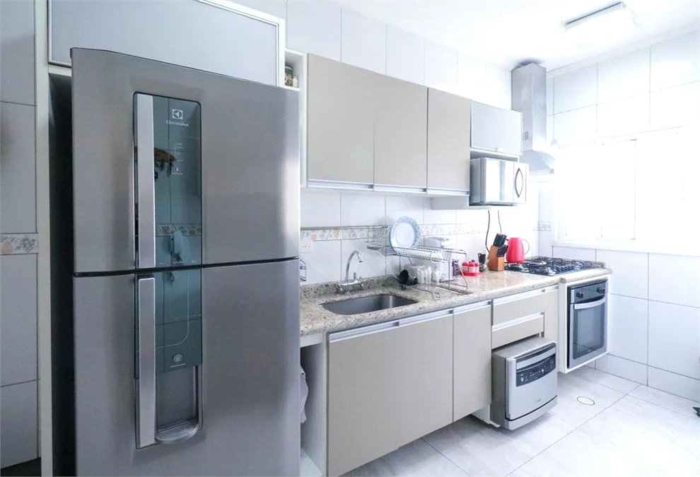 Cobertura à venda com 3 quartos, sendo 1 suíte,  em Santa Maria, Santo André, SP