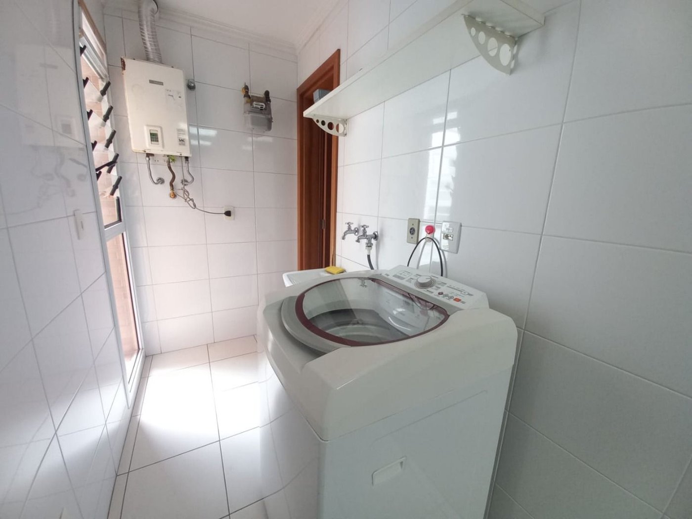 Apartamento com 2 dormitórios à venda, 97 m² por R$ 1.360.000,00 - Gonzaga - Santos/SP