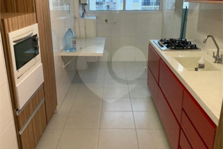 Apartamento à venda com 3 quartos, sendo 1 suíte, em Vila Santa Catarina, São Paulo, SP