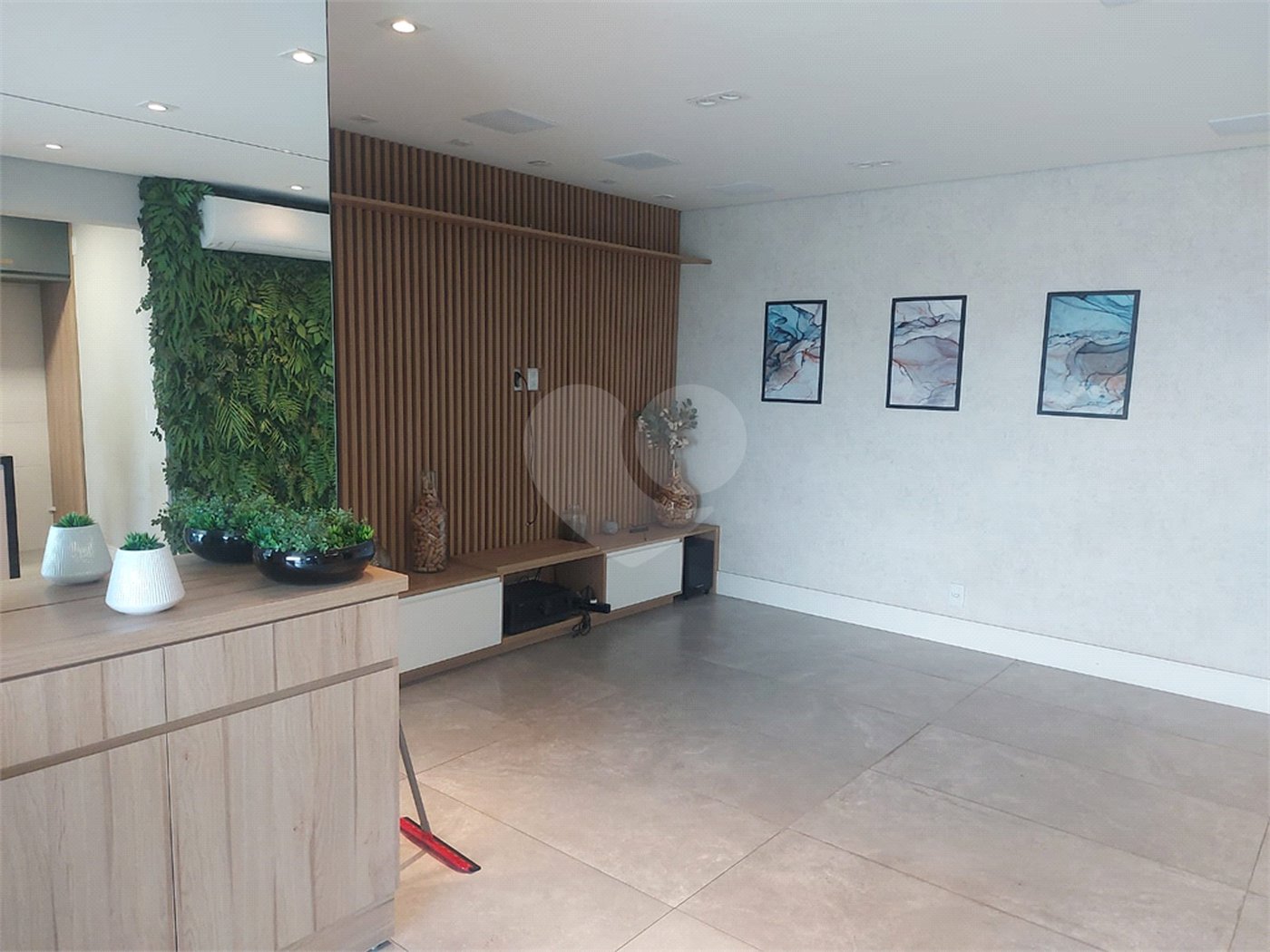 Apartamento à venda com 3 quartos, sendo 1 suíte, em Barra Funda, São Paulo, SP