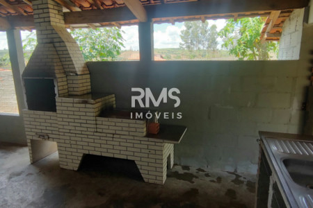 Chácara à venda com 2 quartos, sendo 1 suíte, em Aboboras, Laranjal Paulista, SP