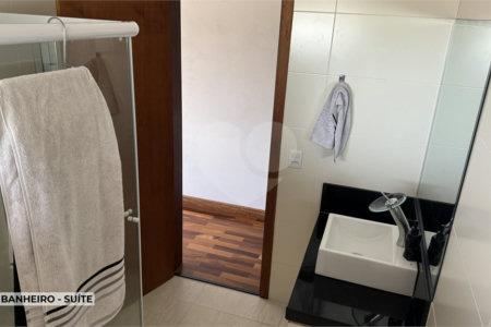 Casa à venda com 3 quartos, sendo 1 suíte, em Vila Rica, Atibaia, SP