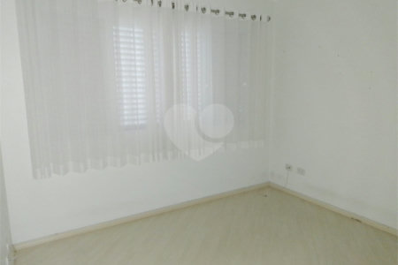 Casa à venda com 4 quartos, sendo 2 suítes,  em Vila Santista, Atibaia, SP