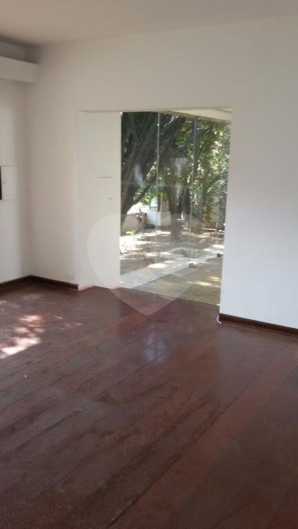 Casa à venda com 3 suítes em Vila Albertina, São Paulo, SP