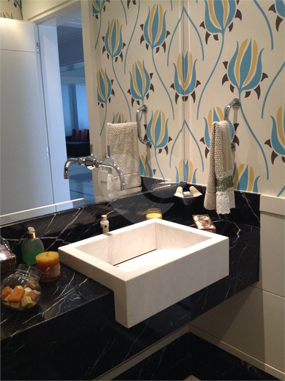 Apartamento à venda com 4 suítes em Jardim Marajoara, São Paulo, SP