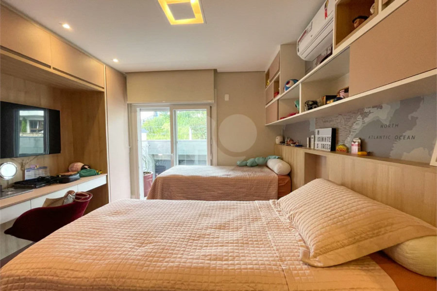 Casa à venda com 3 suítes em Mandaqui, São Paulo, SP