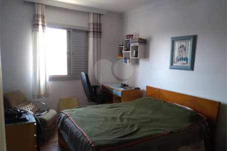 Casa à venda com 3 quartos, sendo 1 suíte, em Jardim da Saúde, São Paulo, SP