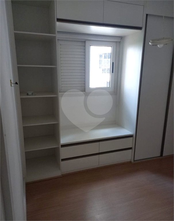 Apartamento à venda com 3 quartos, sendo 1 suíte,  em Vila Olímpia, São Paulo, SP