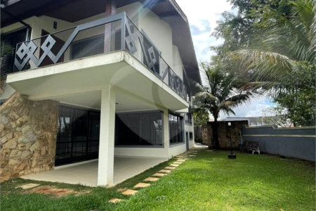 Casa à venda com 3 quartos, sendo 1 suíte, em Jardim Tapajós, Atibaia, SP