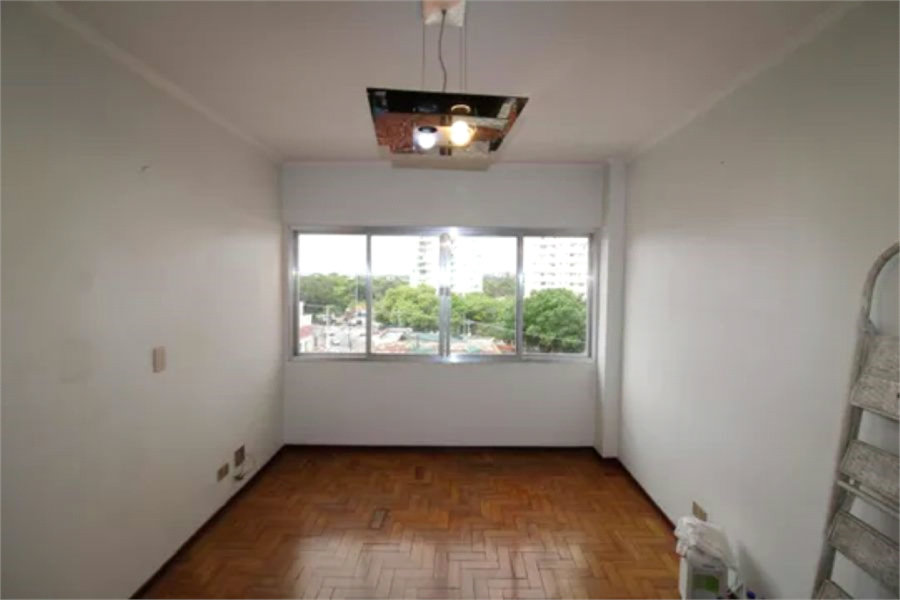 Apartamento à venda com 2 quartos em Santana, São Paulo, SP