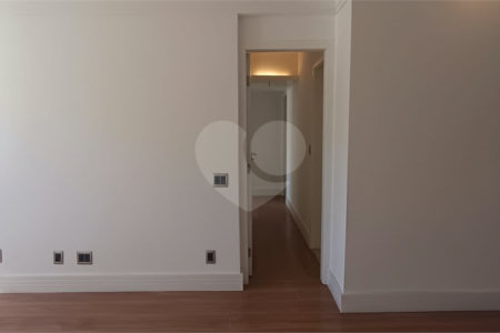 Apartamento à venda com 3 quartos, sendo 1 suíte, em Botafogo, Rio de Janeiro, RJ