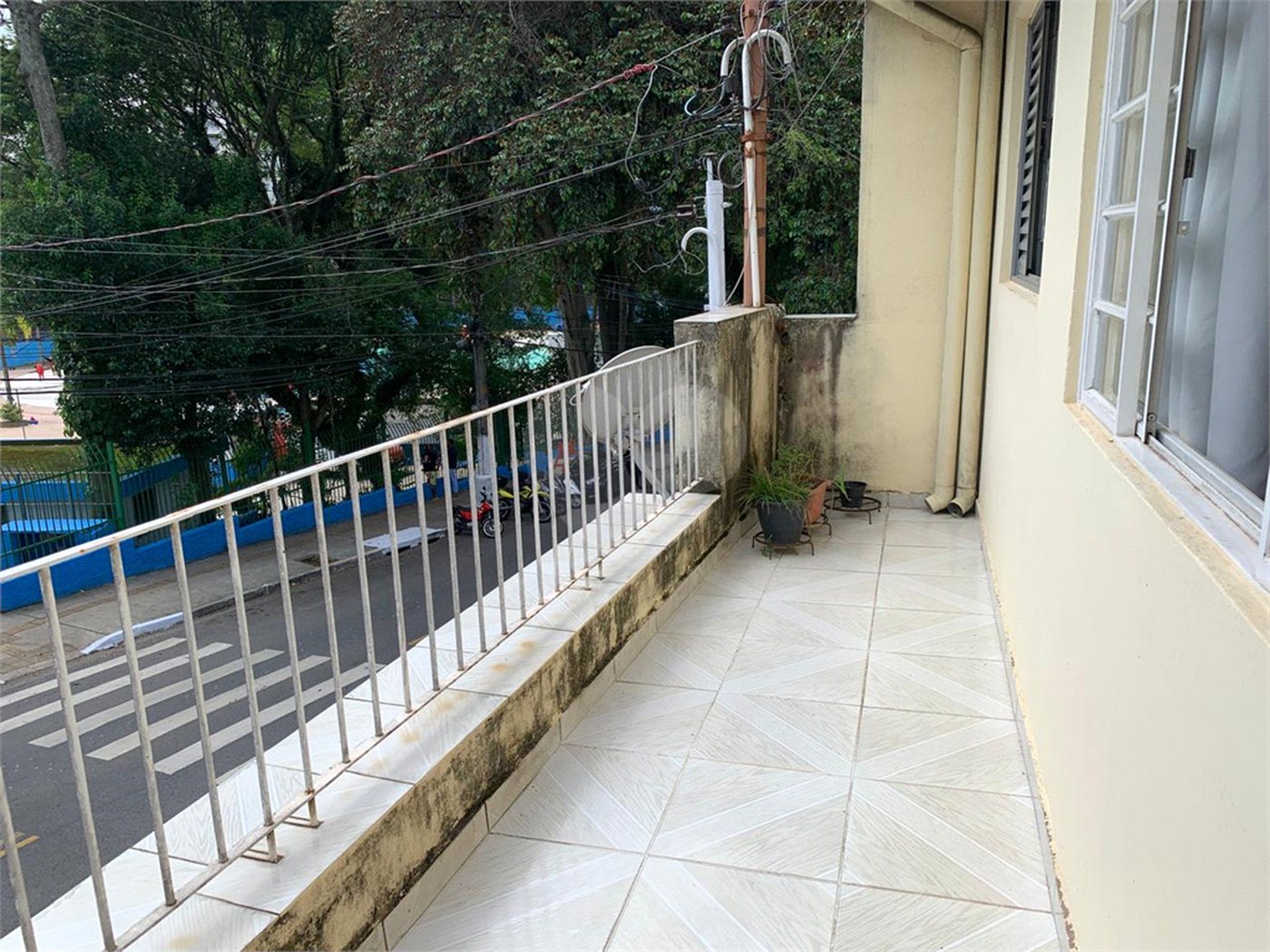 Sobrado à venda com 4 quartos, sendo 1 suíte,  em Vila Guarani (z Sul), São Paulo, SP
