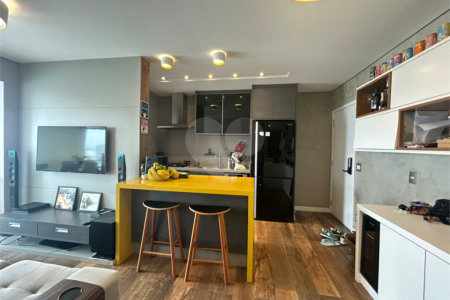 Apartamento à venda com 2 quartos, sendo 1 suíte,  em Brooklin, São Paulo, SP