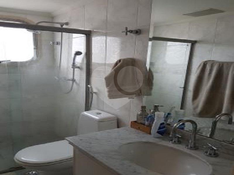 Apartamento à venda com 4 quartos, sendo 3 suítes,  em Campo Belo, São Paulo, SP