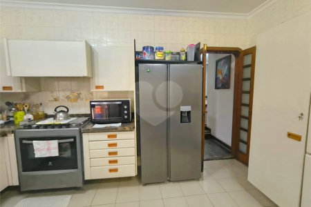 Casa à venda com 5 quartos, sendo 4 suítes, em Jardim Dom Bosco, Indaiatuba, SP