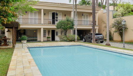 Casa à venda ou para alugar com 5 suítes em Alto da Boa Vista, São Paulo, SP